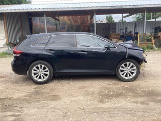 2013 Toyota Venza XLE - Exterior Side Passenger